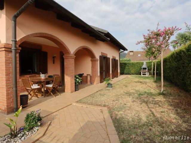 Villa Indipendente in vendita a Sangano, Torino