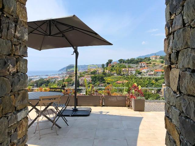 Villa Indipendente in vendita a Poggio di Sanremo, San Remo