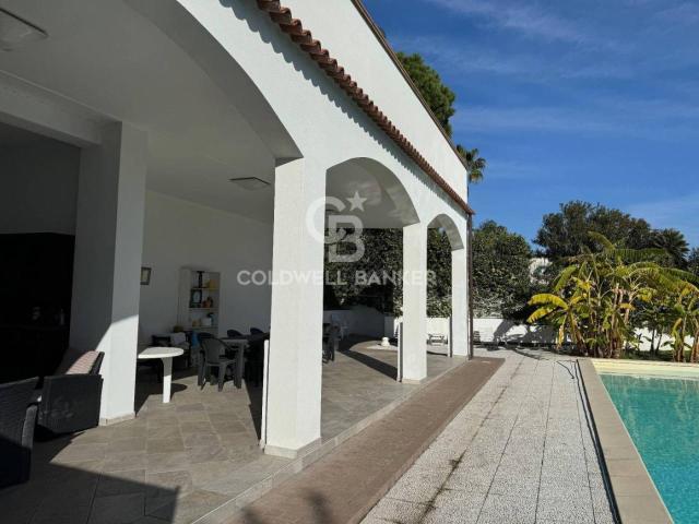 Villa Indipendente in vendita a San Remo, Liguria