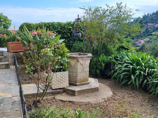 Villa Indipendente in vendita a Torre dei Stevani, San Remo