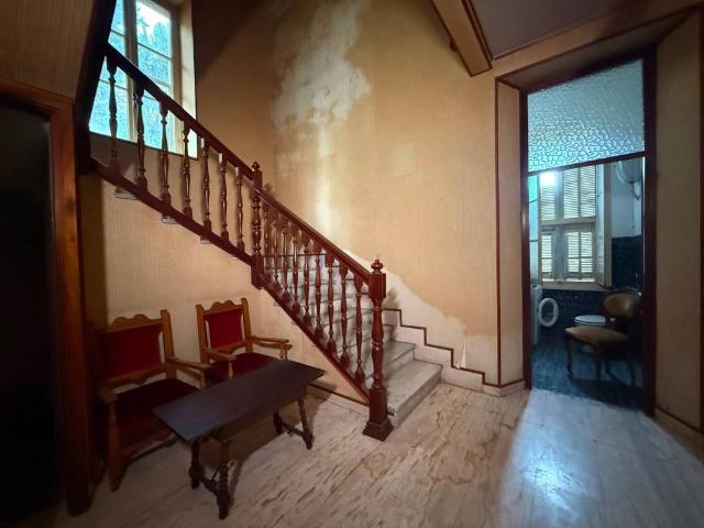 Villa Indipendente in vendita a San Remo, Liguria