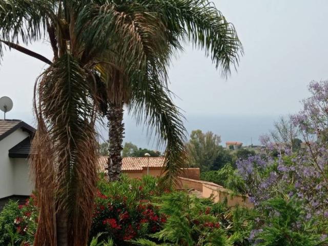 Villa Indipendente in vendita a San Lorenzo, San Remo