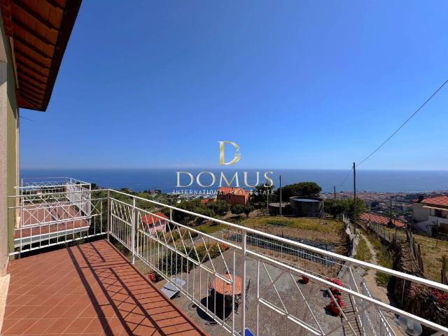 Villa Indipendente in vendita a Torre dei Stevani, San Remo