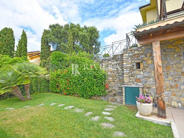 Villa Indipendente in vendita a San Lorenzo, San Remo