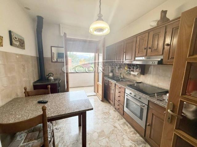 Villa Indipendente in vendita a Santa Fiora, Sansepolcro