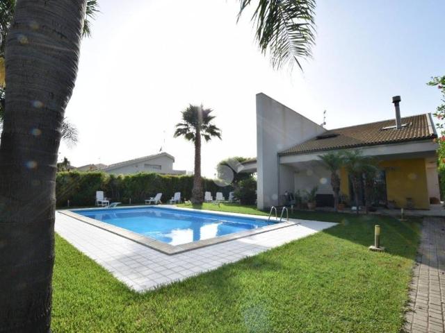 Villa Indipendente in vendita a Caucana, Santa Croce Camerina
