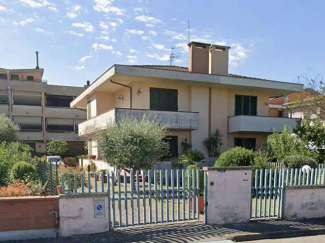 Villa Indipendente in vendita a Santa Croce sull'Arno, Pisa