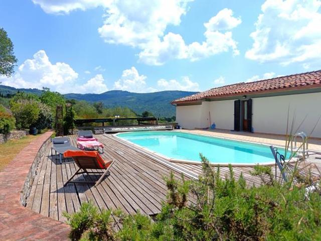 Villa Indipendente in vendita a Unione dei Comuni Montani Amiata Grossetana, Santa Fiora