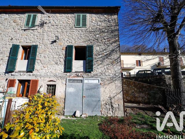 Villa Indipendente in vendita a Unione dei Comuni Montani Amiata Grossetana, Santa Fiora