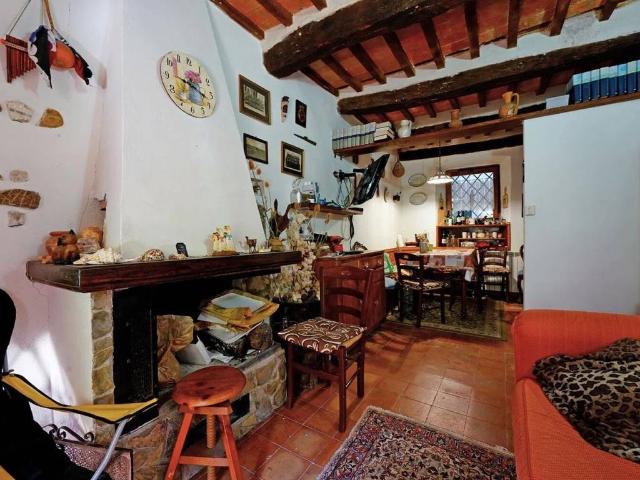 Villa Indipendente in vendita a Unione dei Comuni Montani Amiata Grossetana, Santa Fiora