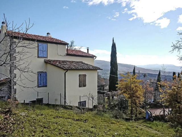 Villa Indipendente in vendita a Unione dei Comuni Montani Amiata Grossetana, Santa Fiora