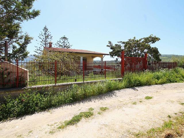 Villa Indipendente in vendita a Santa Flavia, Sicilia