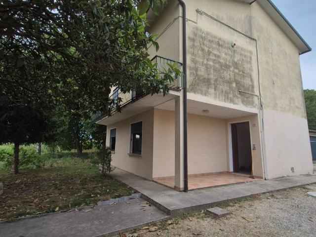 Villa Indipendente in vendita a Santa Giustina In Colle, Veneto
