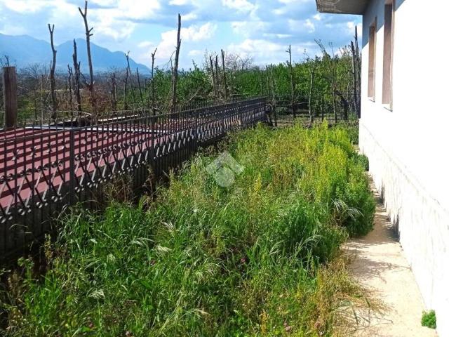 Villa Indipendente in vendita a Santa Lucia Di Serino, Campania