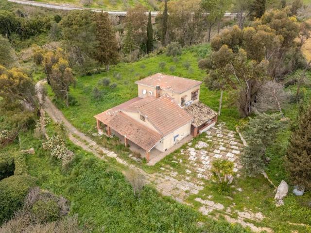 Villa Indipendente in vendita a Santa Margherita Di Belice, Sicilia
