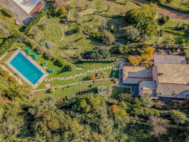 Villa Indipendente in vendita a San Lorenzo della Costa, San Lorenzo Della Costa