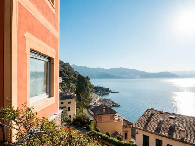 Villa Indipendente in vendita a San Lorenzo Della Costa, Liguria