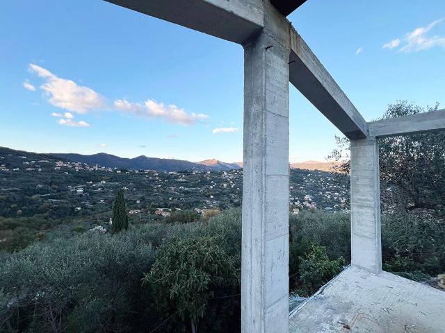 Villa Indipendente in vendita a San Lorenzo Della Costa, Liguria