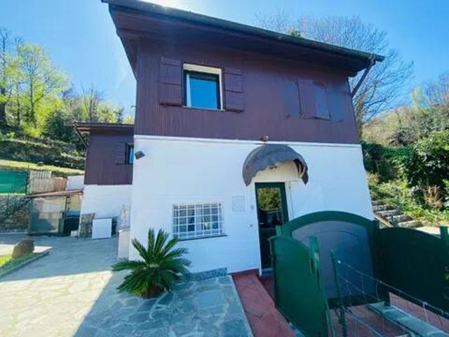 Villa Indipendente in vendita a San Lorenzo Della Costa, Liguria