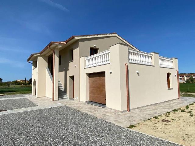 Villa Indipendente in vendita a Cinque Case, Santa Maria A Monte