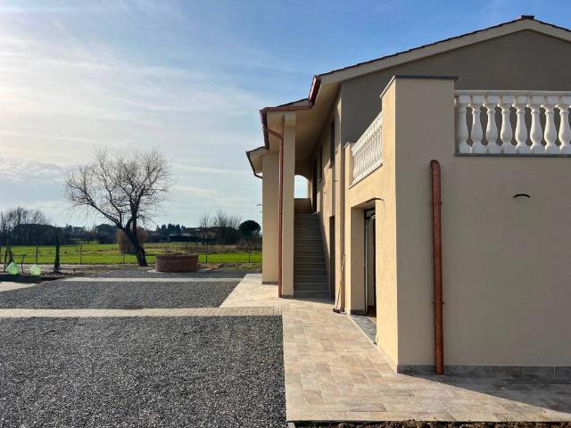 Villa Indipendente in vendita a Ponticelli, Santa Maria A Monte