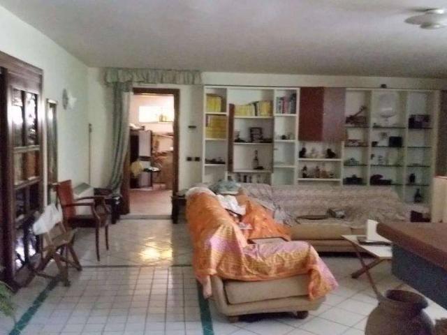 Villa Indipendente in vendita a Sant'Andrea dei Lagni, Santa Maria Capua