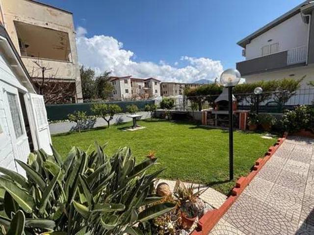 Villa Indipendente in vendita a Calabria, Cosenza