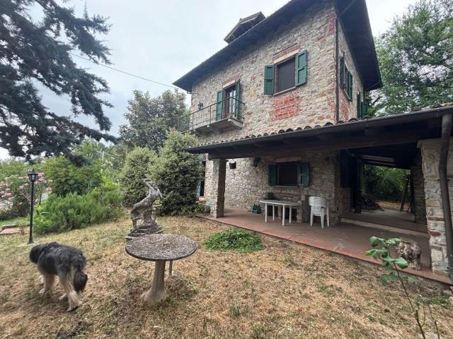 Villa Indipendente in vendita a Golferenzo, Lombardia