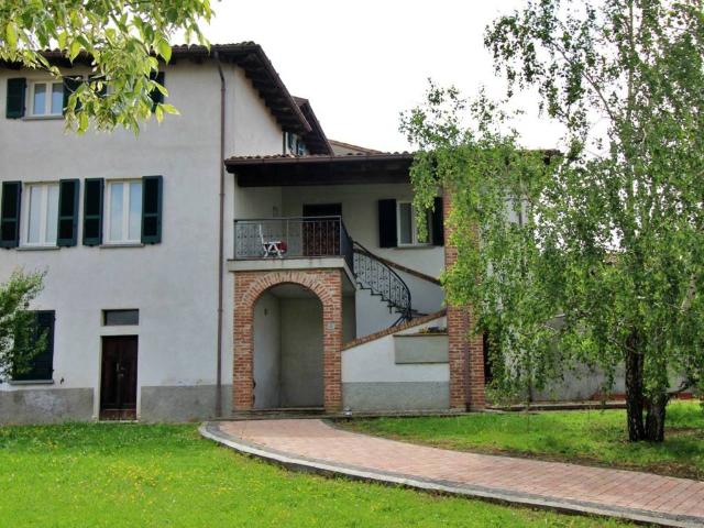Villa Indipendente in vendita a Santa Maria Della Versa, Lombardia