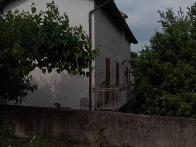 Villa Indipendente in vendita a Santa Maria Della Versa, Lombardia