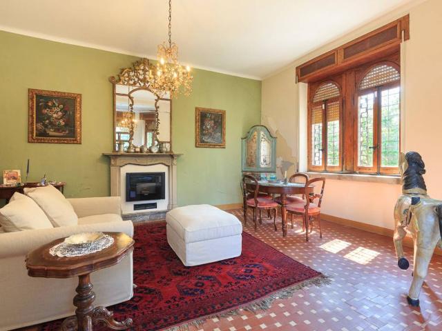 Villa Indipendente in vendita a Santa Maria Della Versa, Lombardia