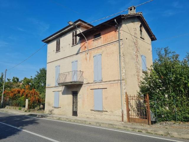 Villa Indipendente in vendita a Begoglio, Santa Maria della Versa