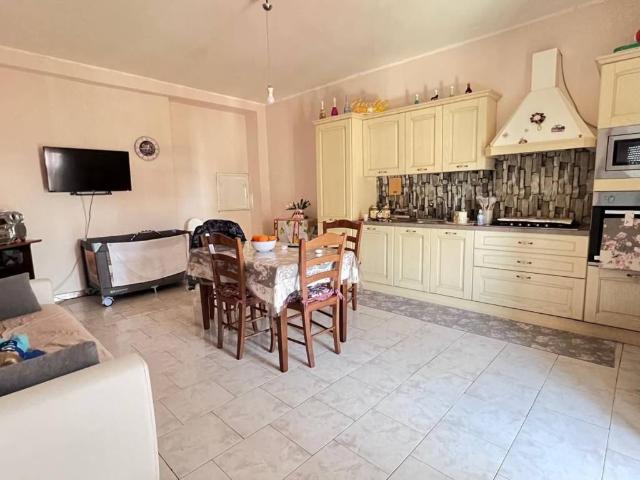 Villa Indipendente in vendita a Santa Maria Di Licodia, Sicilia