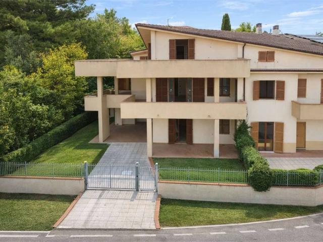 Villa Indipendente in vendita a Marche, Ancona