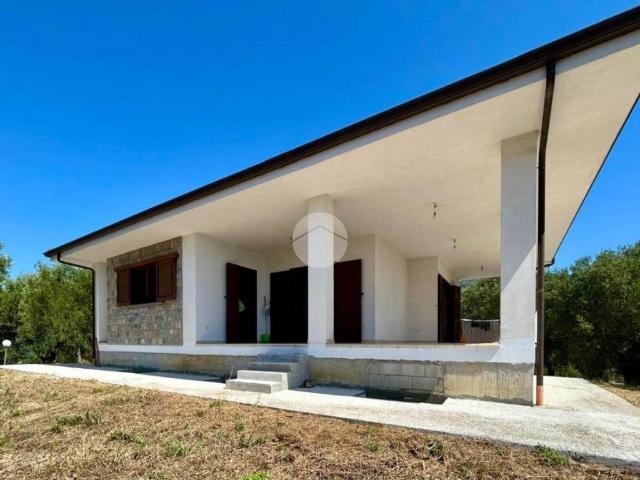 Villa Indipendente in vendita a Santa Marina, Campania