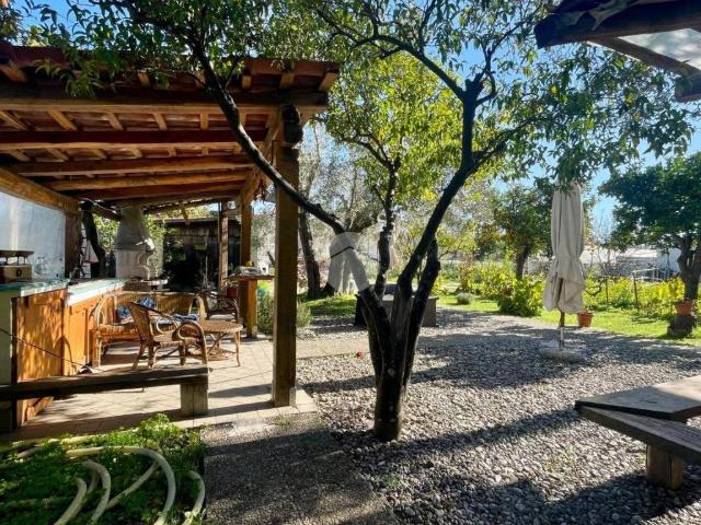 Villa Indipendente in vendita a Santa Marina, Campania