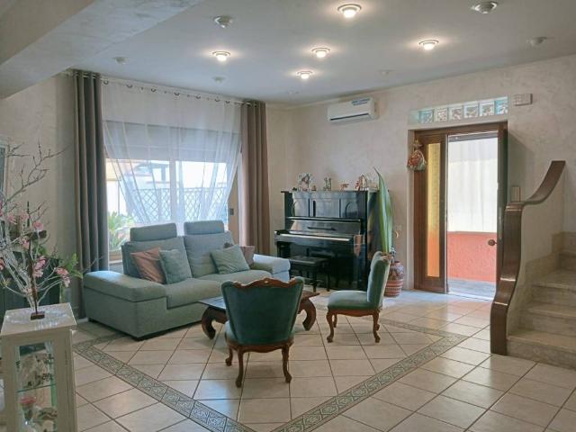Villa Indipendente in vendita a Roma Capitale, Lazio