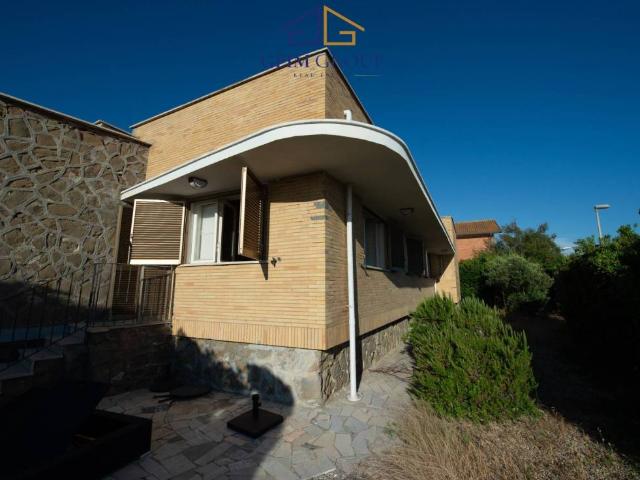 Villa Indipendente in vendita a Santa Severa, Roma Capitale