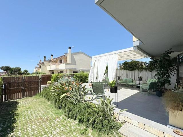 Villa Indipendente in vendita a Roma Capitale, Lazio