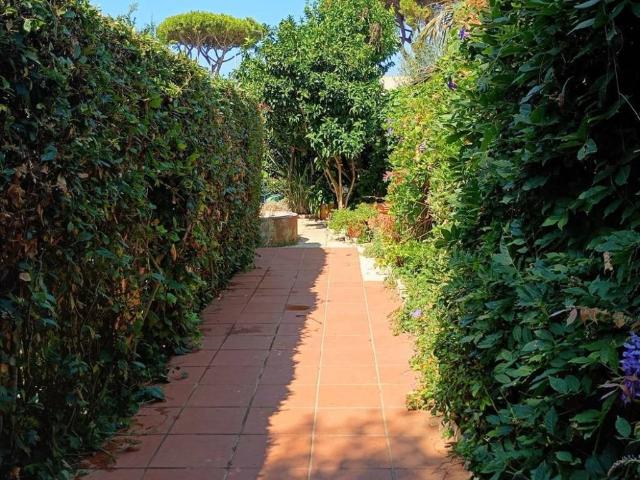 Villa Indipendente in vendita a Roma Capitale, Lazio
