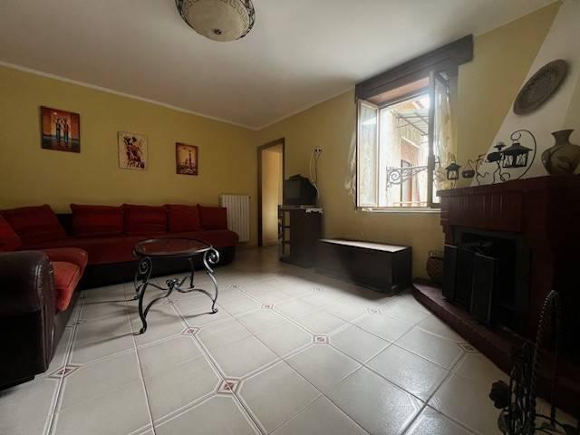 Villa Indipendente in vendita a Santa Paolina, Campania