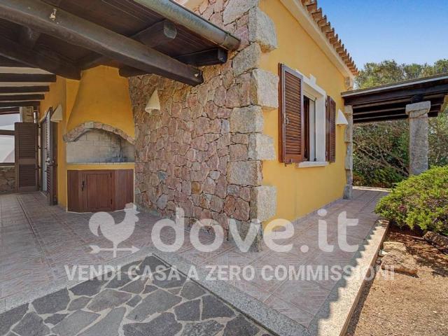 Villa Indipendente in vendita a Santa Teresa Gallura, Sardigna/Sardegna