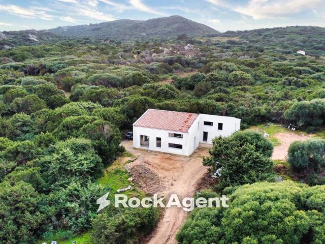 Villa Indipendente in vendita a Santa Teresa Gallura, Sardigna/Sardegna