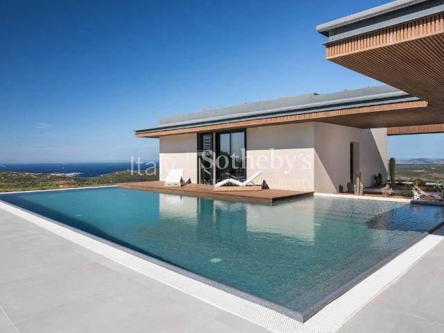 Villa Indipendente in vendita a Villaggio Valentina, Santa Teresa Gallura