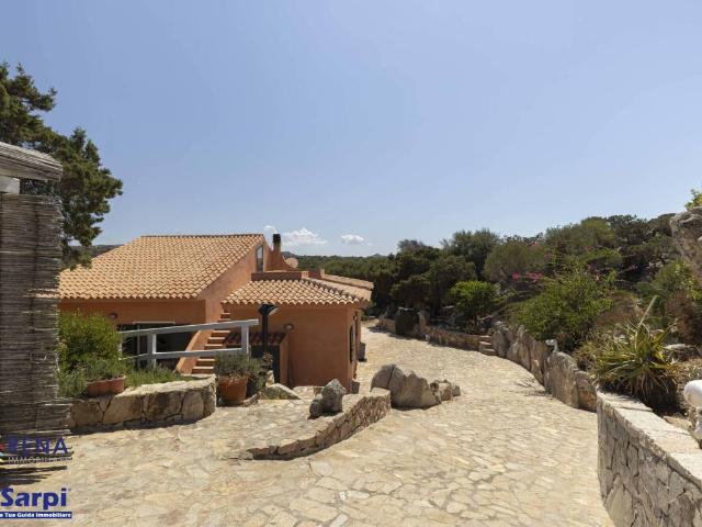 Villa Indipendente in vendita a Santa Teresa Gallura, Sardigna/Sardegna