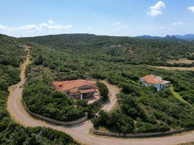 Villa Indipendente in vendita a Villaggio Marchesana/Malchisana, Santa Teresa Gallura