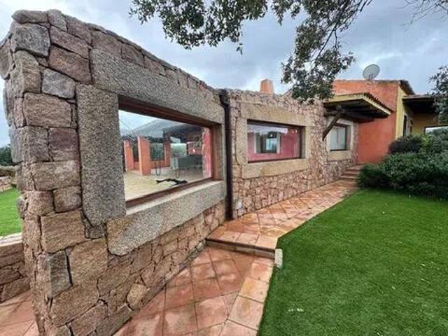 Villa Indipendente in vendita a Capizza di Vacca, Santa Teresa Gallura