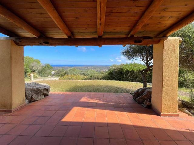 Villa Indipendente in vendita a Capizza di Vacca, Santa Teresa Gallura