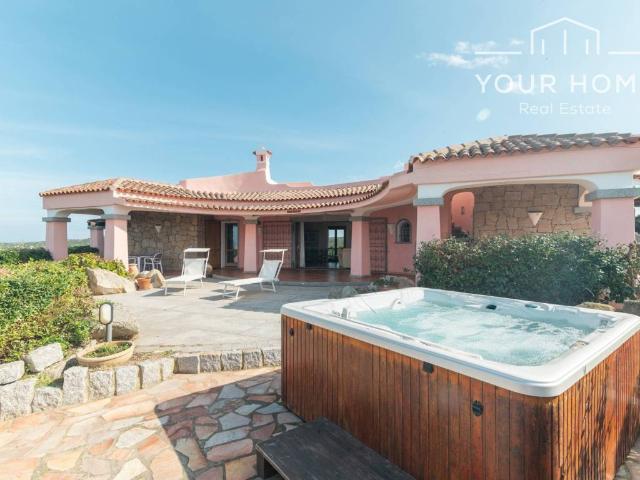 Villa Indipendente in vendita a Porto Quadro, Santa Teresa Gallura