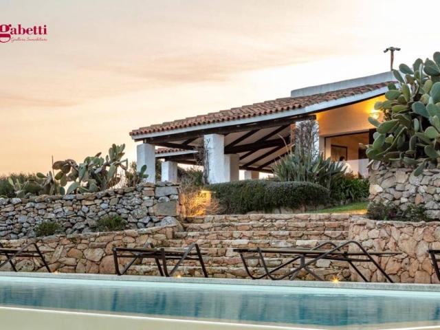 Villa Indipendente in vendita a Giovan Marco / Juan Malcu, Santa Teresa Gallura